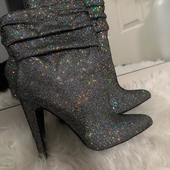 New Steve Madden Calysta Boots. Perfect for NYE - Picture 4 of 4